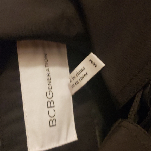 BCBGeneration balloon-sleeve trench coat - Picture 3 of 3